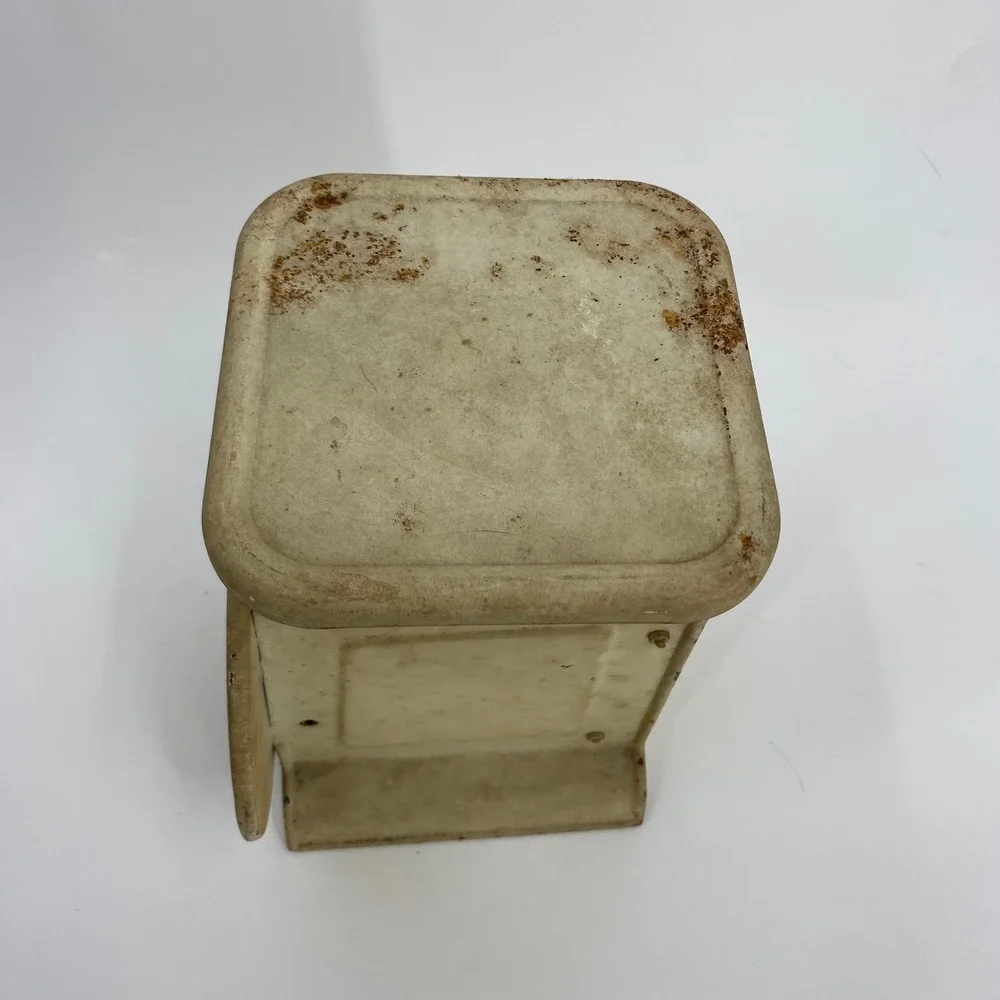 Vintage Way Rite 25lb Household Scale Green Cream Metal Farmhouse Kitchen Decor